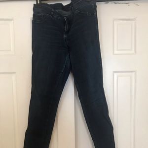 Dark skinny jeans